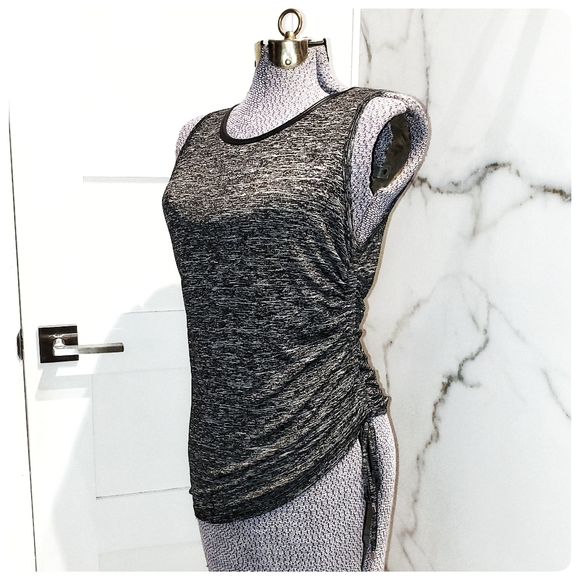 Reitmans sleeveless top size S - Picture 1 of 6